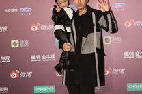 新浪娱乐贾乃亮视频,生活幕后花絮与心路历程