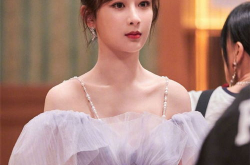 杨紫娱乐吃瓜,幕后真相曝光