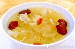 银耳红枣汤做法,养生滋补，美容养颜的佳品制作指南