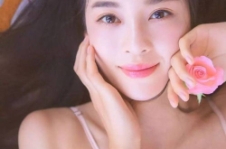 赵韩樱子个人资料,璀璨星途，多才多艺的影视新星